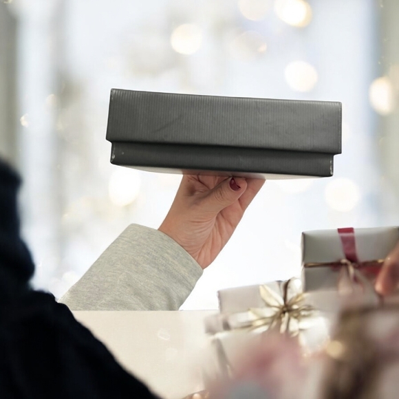 Gucci Gift Box And Dust Bag - Picture 4 of 8